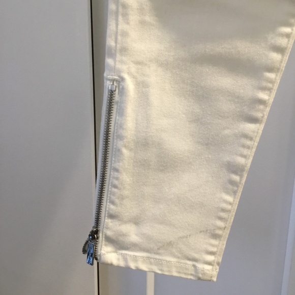 Michael Kors White Jeans - Picture 3 of 5